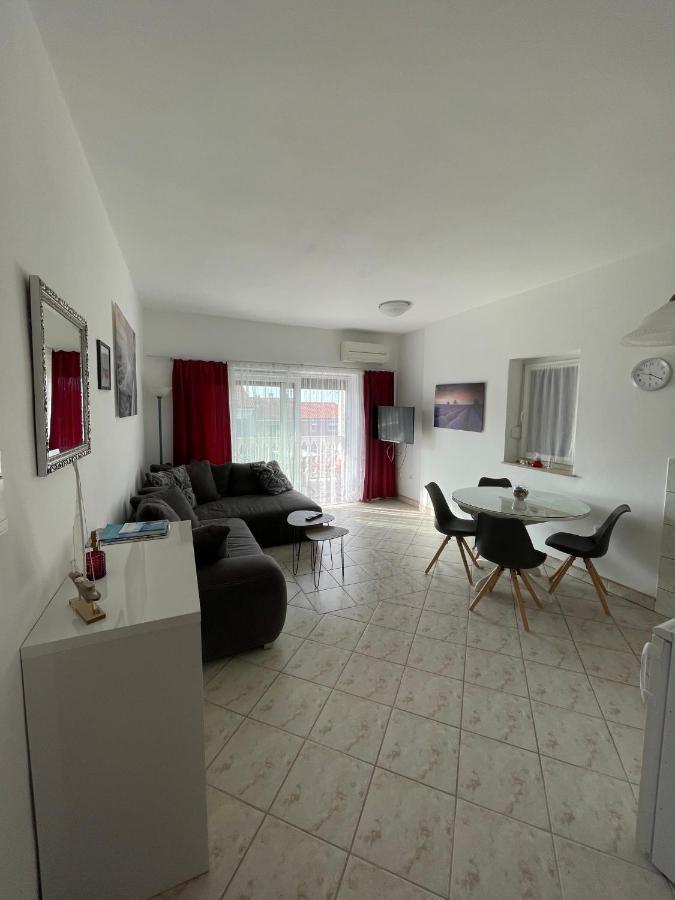Apartment Kati Crikvenica Luaran gambar