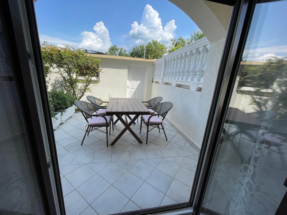 Apartment Kati Crikvenica Luaran gambar