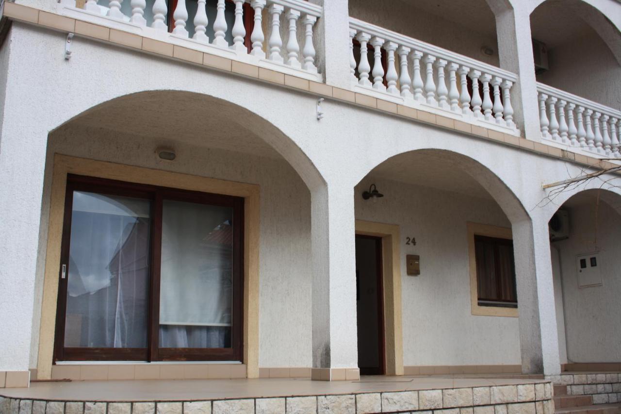 Apartment Kati Crikvenica Luaran gambar